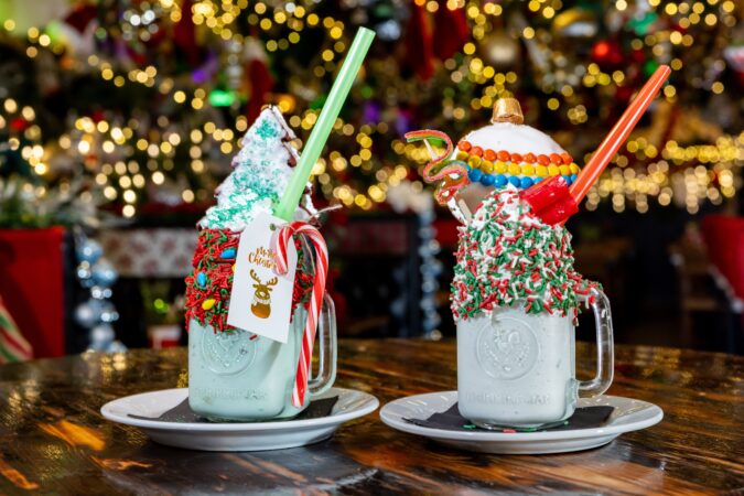 Philly is in festive mode: The holiday bars are here.