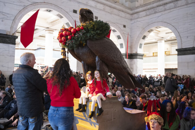 Despite its uncertain future, the Wanamaker Light Show has returned to delight holiday visitors in Center City