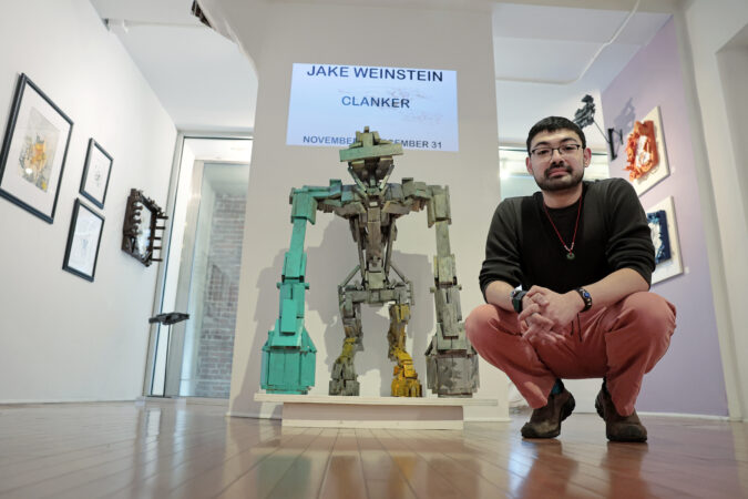 A surgeon father and an artist son discover a common love: robots