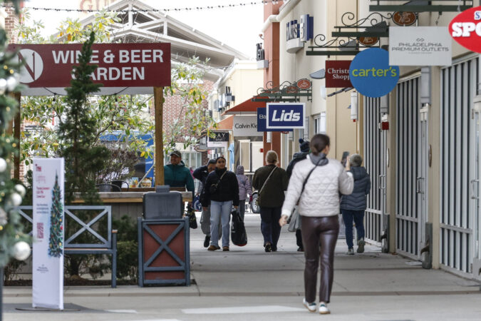 How Philly-area outlets survive and sometimes thrive in an era of dying malls