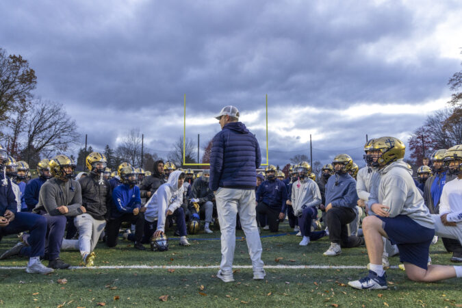 Brett Gordon keeps his late father in mind as La Salle continues its run in the state playoffs