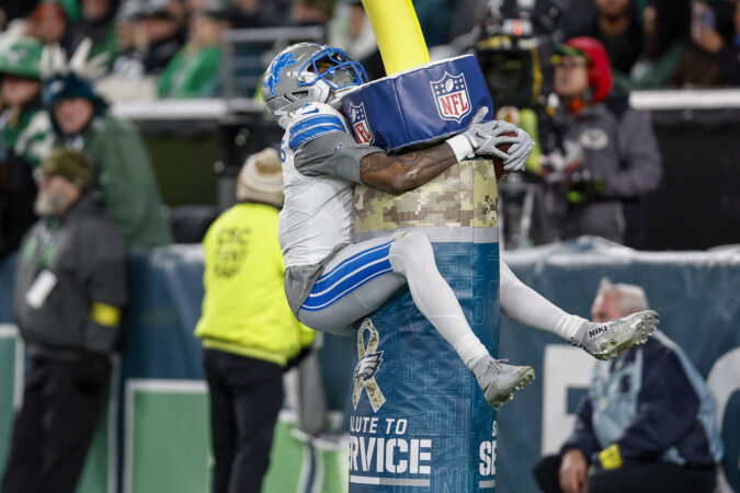 The Big Picture: A dominant Eagles defense, Michelin star chefs, and our best sports photos of the week