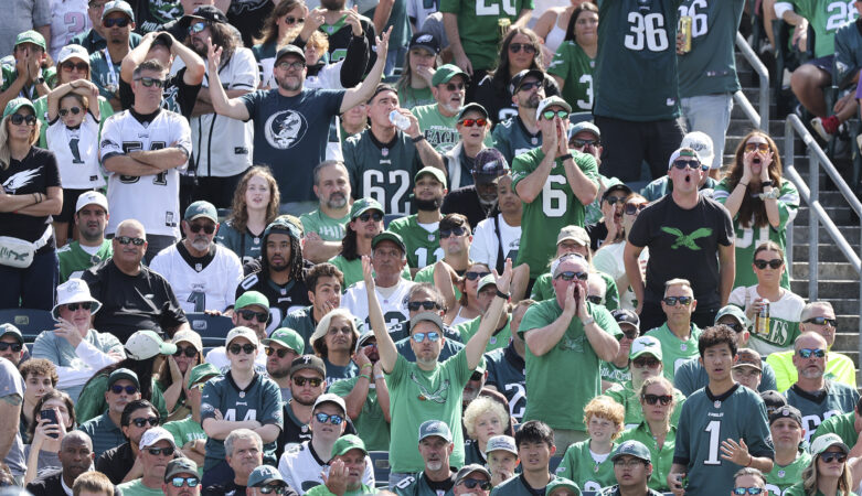 Philly is testing a new traffic pattern to help Eagles fans escape post-game gridlock