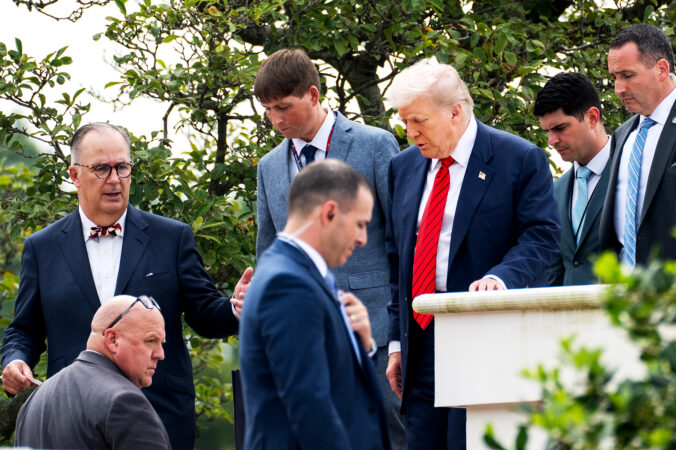 Trump wants a bigger White House ballroom. His architect disagrees.