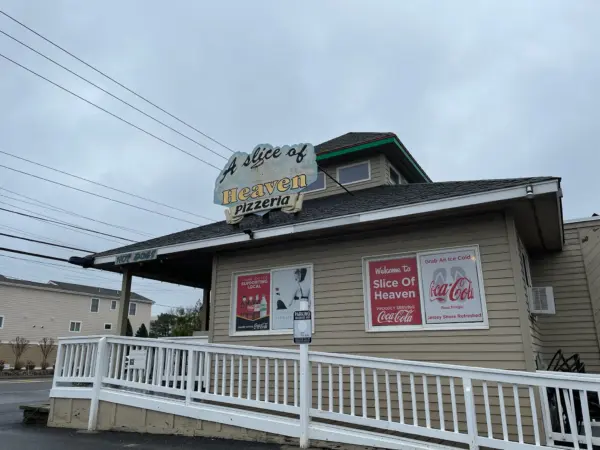 After 30 years, this Long Beach Island pizzeria needs a new home