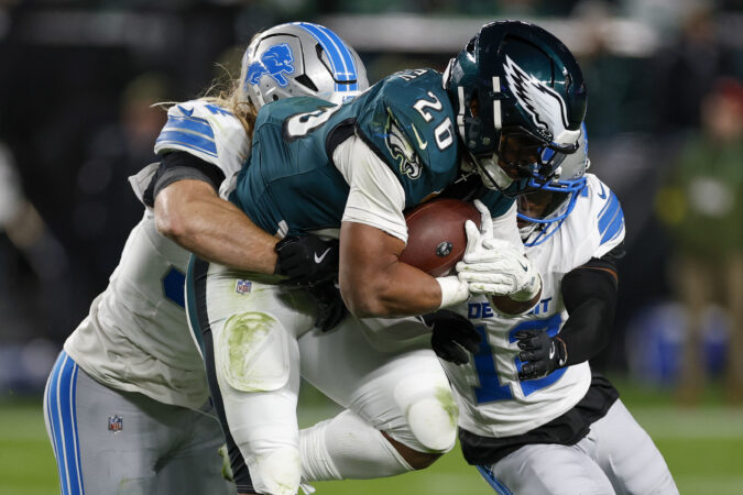 These numbers show Saquon Barkley’s drop-off from his historic 2024 season with the Eagles