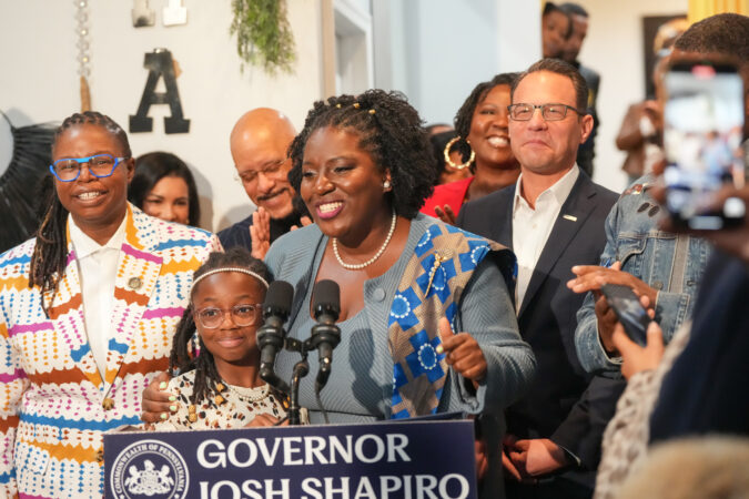 Josh Shapiro signs CROWN Act into law, prohibiting discrimination based on hair type, texture, or style