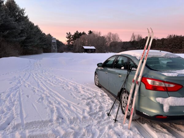 Winter storm threatens to bring blizzards and ice to parts of the U.S., hampering holiday travel
