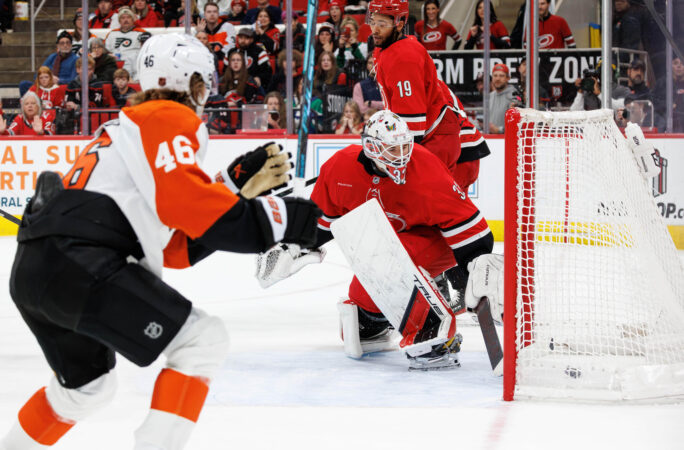 Flyers takeaways: Trevor Zegras on pace for a career season; Dan Vladař continues to be ‘amazing’