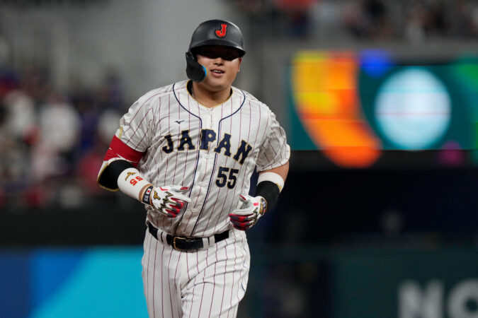 White Sox add Japanese slugger Munetaka Murakami on two-year, $34 million contract