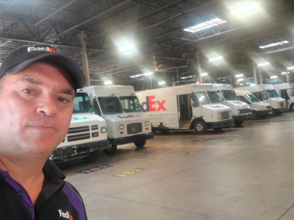 Par Funding salesman Dean Vagnozzi sues, accusing feds of ruining his business