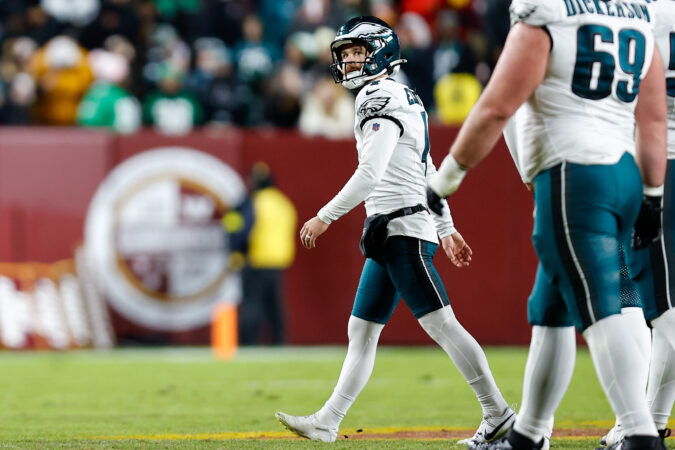 Jake Elliott is frustrated. Nick Sirianni says he has ‘ton of confidence’ in the Eagles kicker.