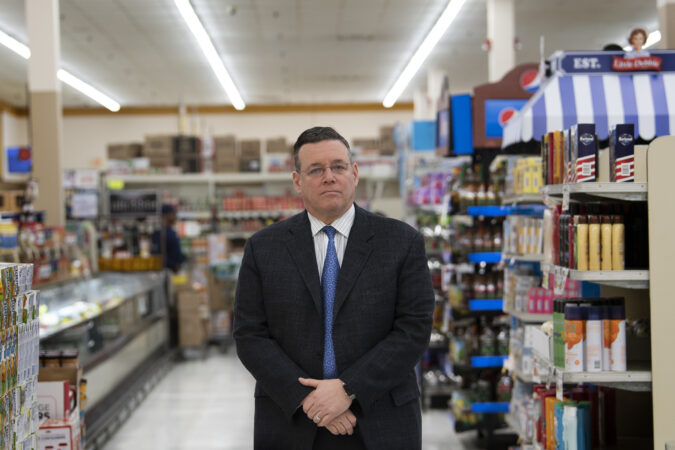 Longtime Philly grocer Jeff Brown buys his fourth ShopRite-anchored complex for $30.8 million