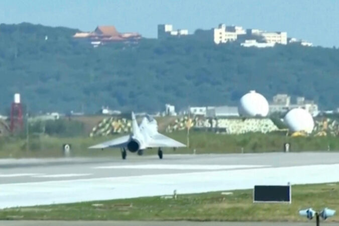 China stages military drills around Taiwan to warn ‘external forces’ after U.S., Japan tensions