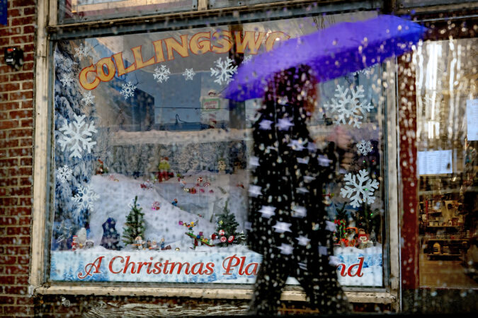 Philly gets its first winter storm of the season, but hold the shovels