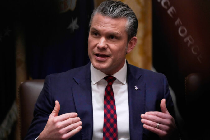 Pete Hegseth, in a 2016 talk, cited the same military law as the lawmakers he’s now calling seditious