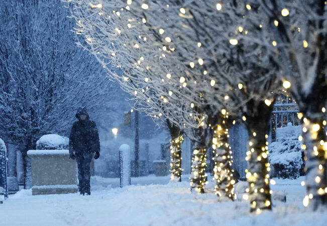 Philly region’s first big snowfall of the season will be followed by bitter cold temperatures