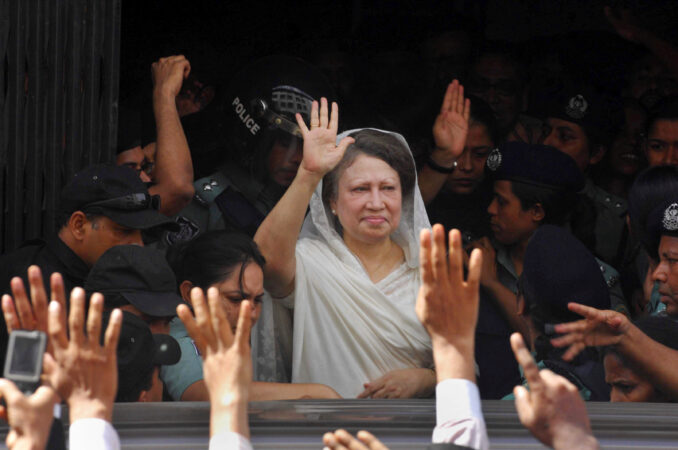 Khaleda Zia, former Bangladeshi prime minister and archrival of a previous premier, dies at 80
