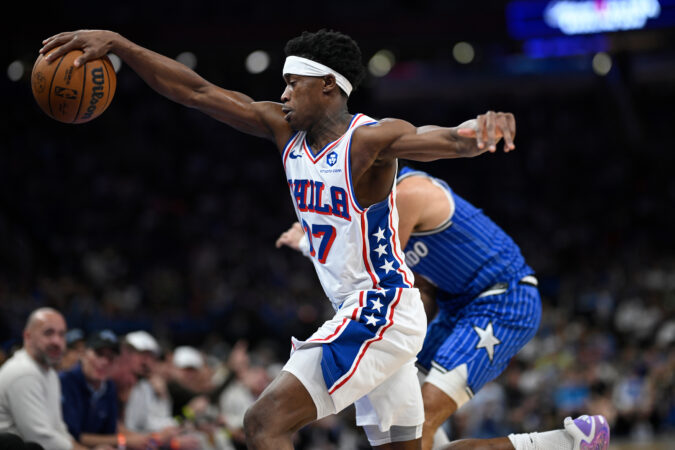 Sixers guard VJ Edgecombe was part of a game-altering defensive effort.