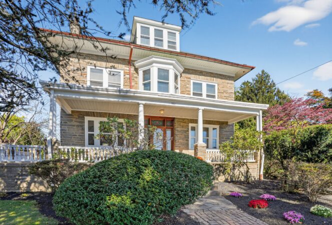 House of the week: A six-bedroom in Upper Roxborough for $725,000
