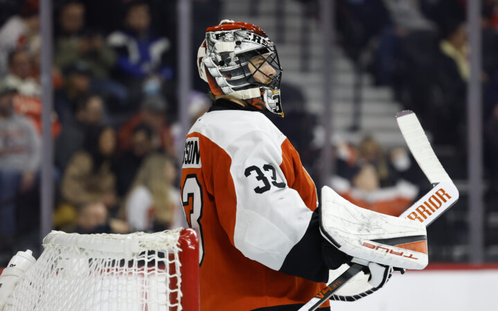 Flyers takeaways: Sam Ersson is ‘in the mud’ and needs to get out; Garnet Hathaway finally breaks through