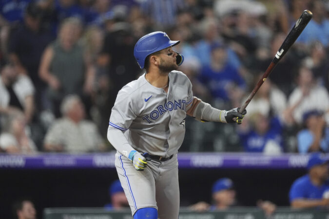 Reports: Phillies lose out on Bo Bichette, who agrees to three-year, $126 million deal with the Mets