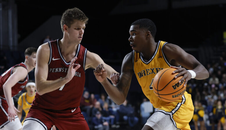 Shane Blakeney scores 16 points but Drexel falls at Towson
