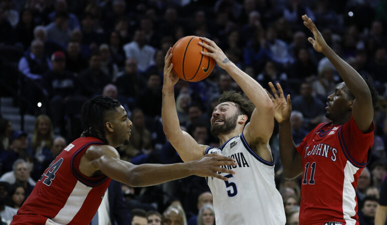 Villanova hits a ‘bump in the road’ after struggling with the physicality and experience of St. John’s