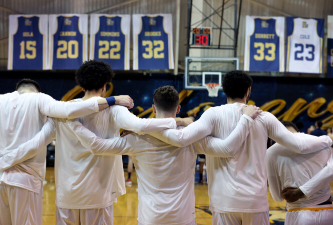 Amid college basketball’s gambling scandal, concerns that mid-major players could be vulnerable