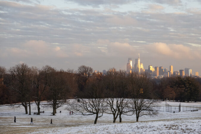 Philly snow updates: More ice, less snow in latest forecast; Philly schools, courts to close as city declares snow emergency