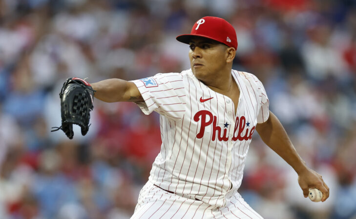 Reports: Ex-Phillie Ranger Suárez agrees to $130 million contract with Red Sox