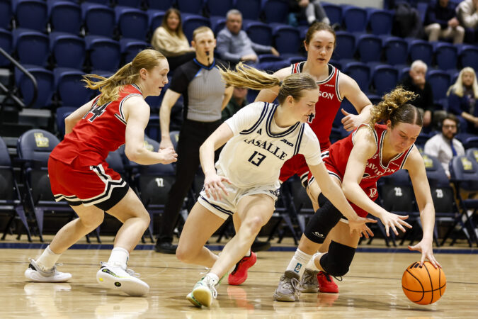 La Salle women lose fourth straight, falling to Davidson