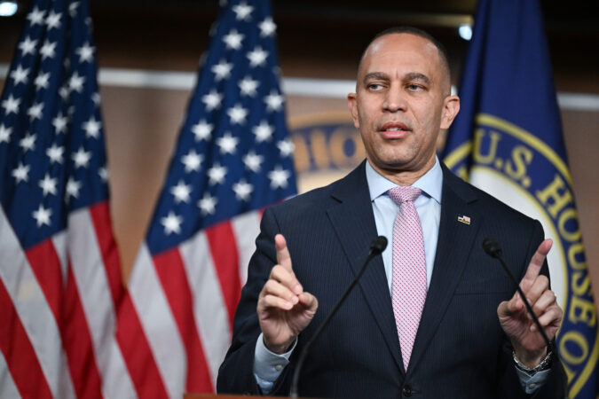 Democrats seek to block Homeland Security funding over ICE concerns