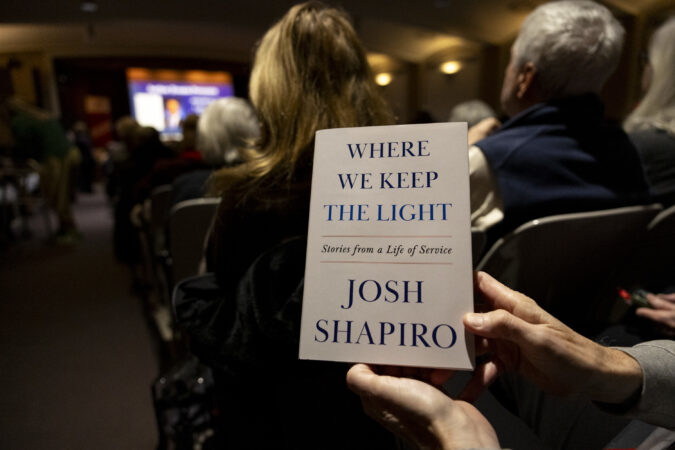 Gov. Josh Shapiro promised fair elections, condemned ICE at his book tour launch in Philly Saturday afternoon