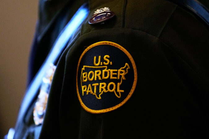 Man wounded after exchanging gunfire with Border Patrol agents near US-Mexico border