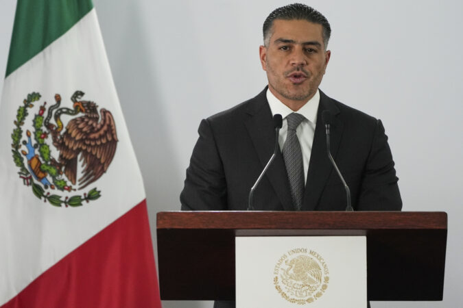 Mexico sends 37 cartel members to U.S. in latest offer to Trump administration