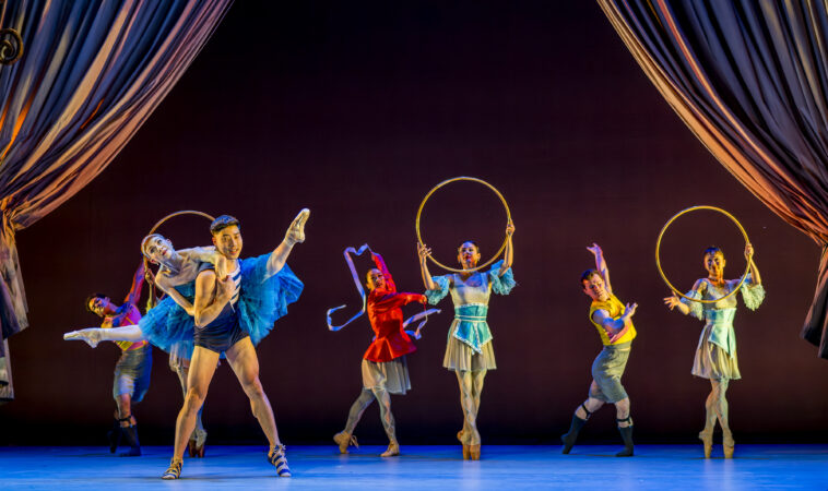 A new ‘Petrushka’ is bringing shape-shifting human puppets to Philadelphia