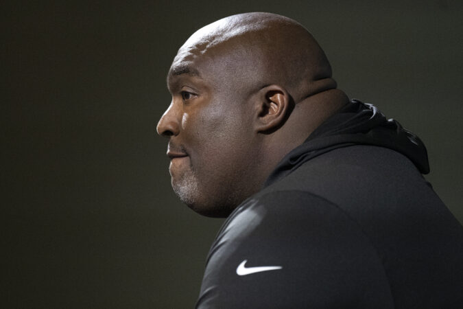 Eagles’ Clint Hurtt discusses coaching the Senior Bowl and his interview for the Dolphins DC job