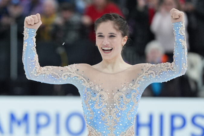 South Jersey’s Isabeau Levito wins bronze at the U.S. Figure Skating Championships with a clean program