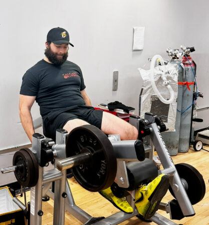 You can get stronger with gentle weight training, new study finds