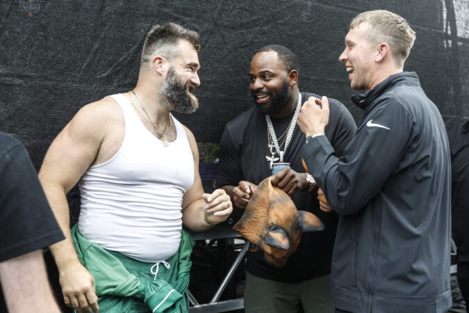 Jason Kelce says Broncos QB situation is different than ’17 Eagles; Greg Olsen praises Nick Sirianni on ‘New Heights’