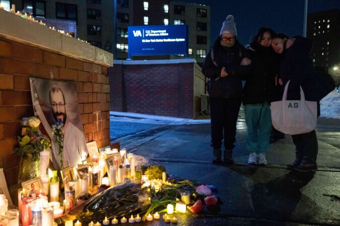 DOJ has opened a federal civil rights probe into the death of Alex Pretti, deputy AG says