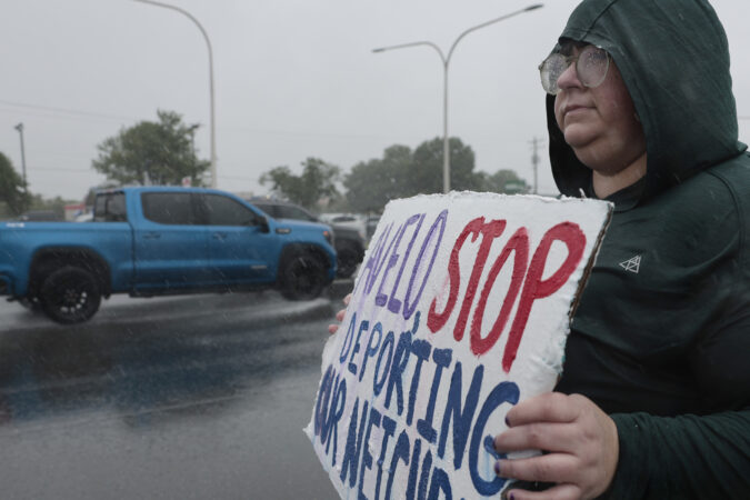 Avelo stops deportation flights in Arizona; protesters in Delaware applaud