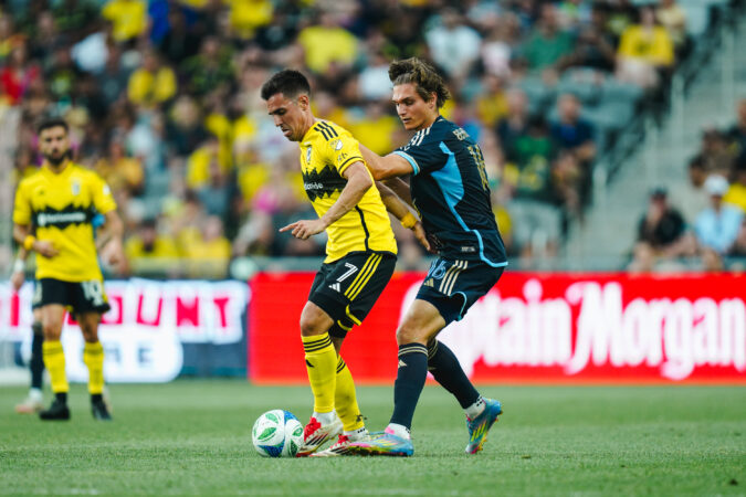 Union reach agreement on a new contract with attacking midfielder Ben Bender