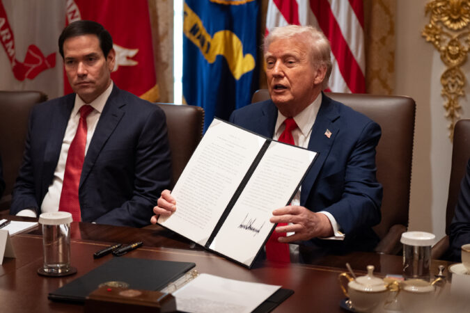 Trump plans to install a Christopher Columbus statue outside of the White House