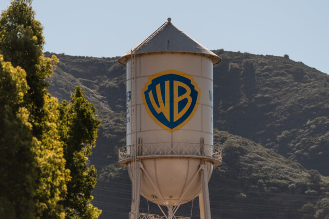 Warner Bros. deems Paramount’s takeover bid superior to Netflix deal