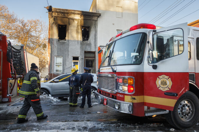Man dies in North Philadelphia house fire