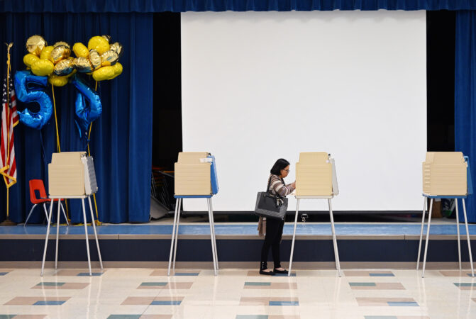 Trump, seeking executive power over elections, is urged to declare emergency