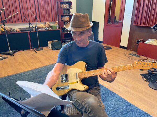 Ben Vaughn does the impossible task of explaining the Geator to a non-Philly outsider in his new podcast