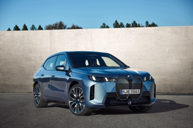 2026 BMW iX garners some rave reviews